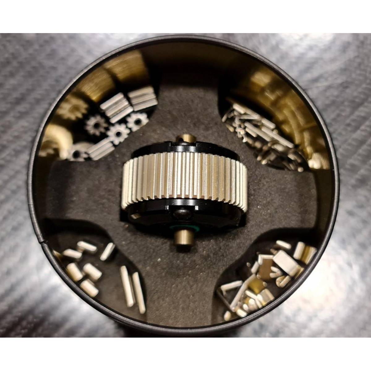 Rhino Racing - Aluminum Differential Cap 2 Pieces - (Red) - #CLSDC-RD - Élite Drift Shop Rhino Racing - Aluminum Differential Cap 2 Pieces - (Red) - #CLSDC-RD - Élite Drift Shop